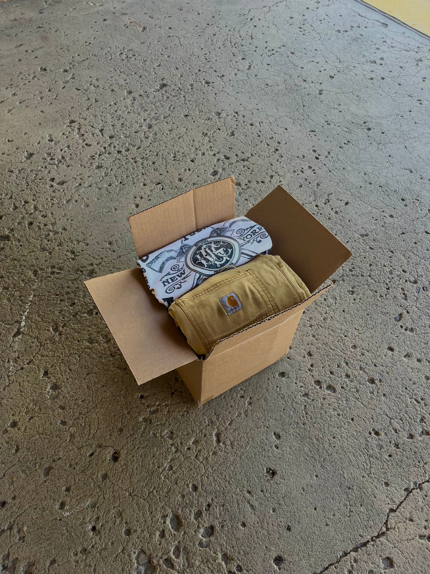 VINTAGE SUMMER MYSTERY BOX