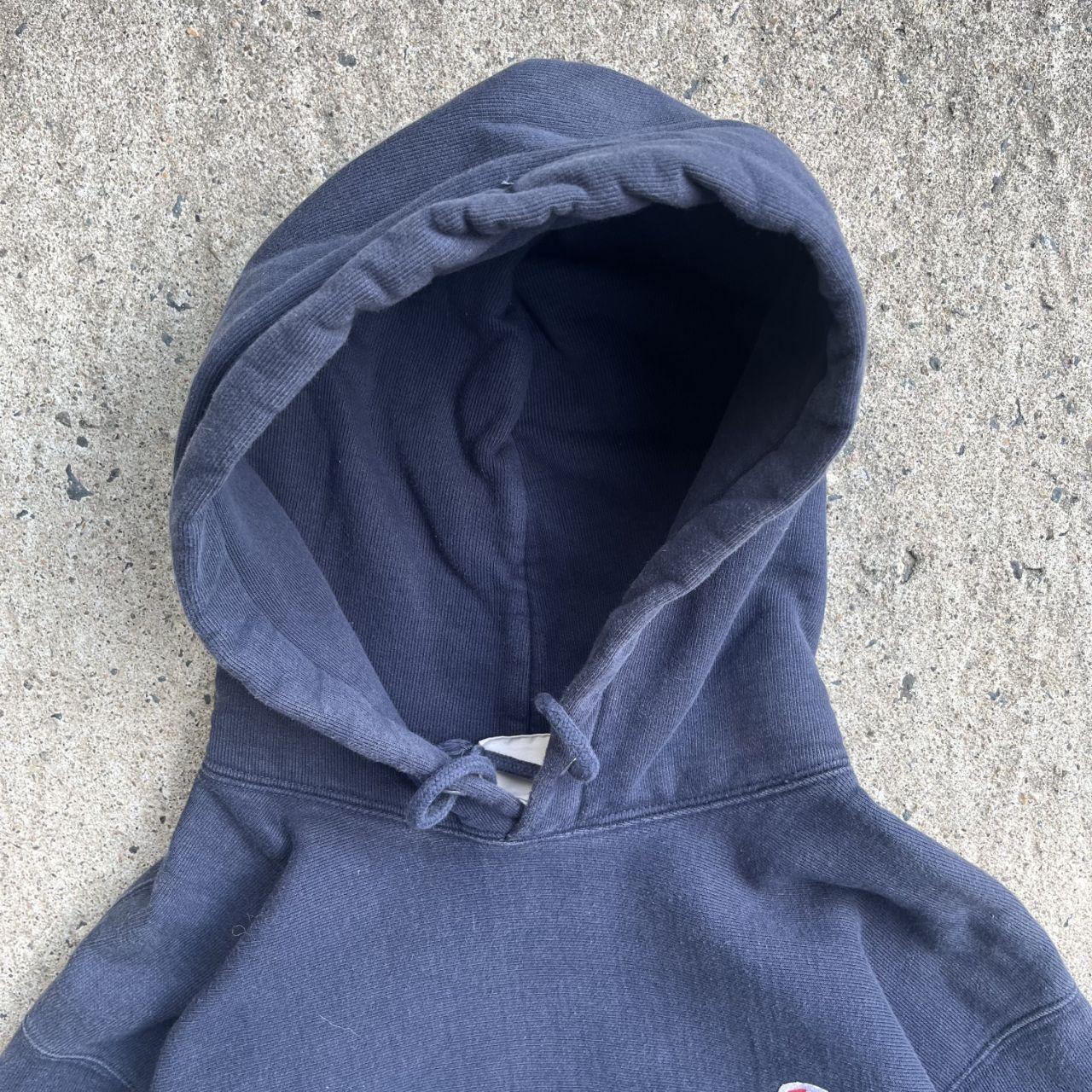 Vintage Y2K Navy Champion Reverse Weave Heavyweight Hoodie (L)