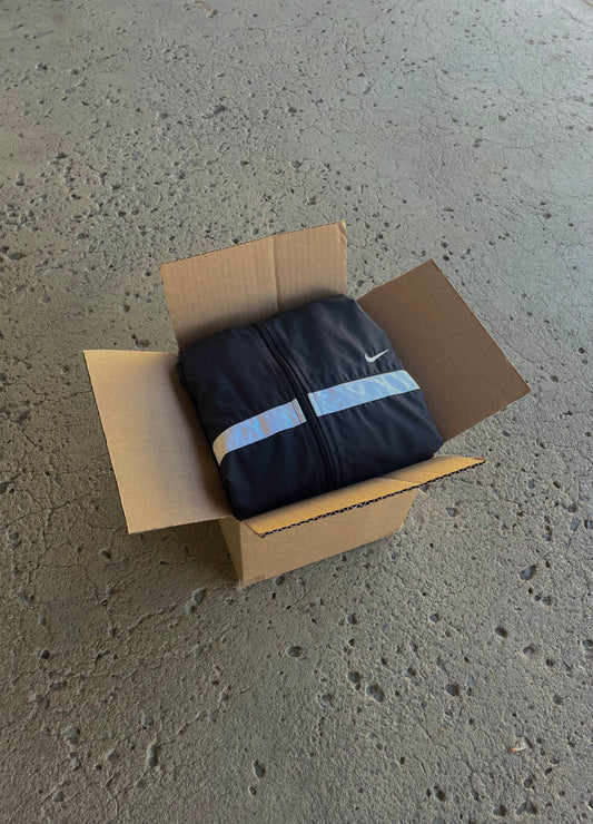 VINTAGE NIKE MYSTERY BOX