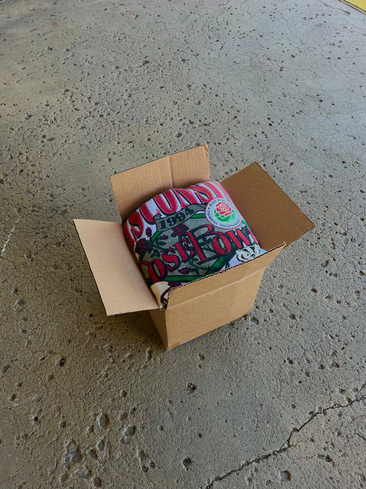 VINTAGE MYSTERY HOODIE/CREWNECK