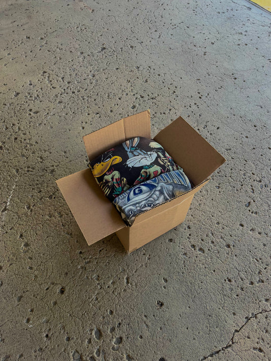 VINTAGE T-SHIRT & HOODIE MYSTERY BOX